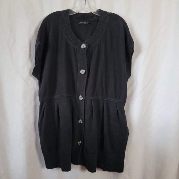 Daisy Fuentes Sweater Black Cap Sleeves Button up classic Knit 1X Plus Retro - Picture 1 of 10